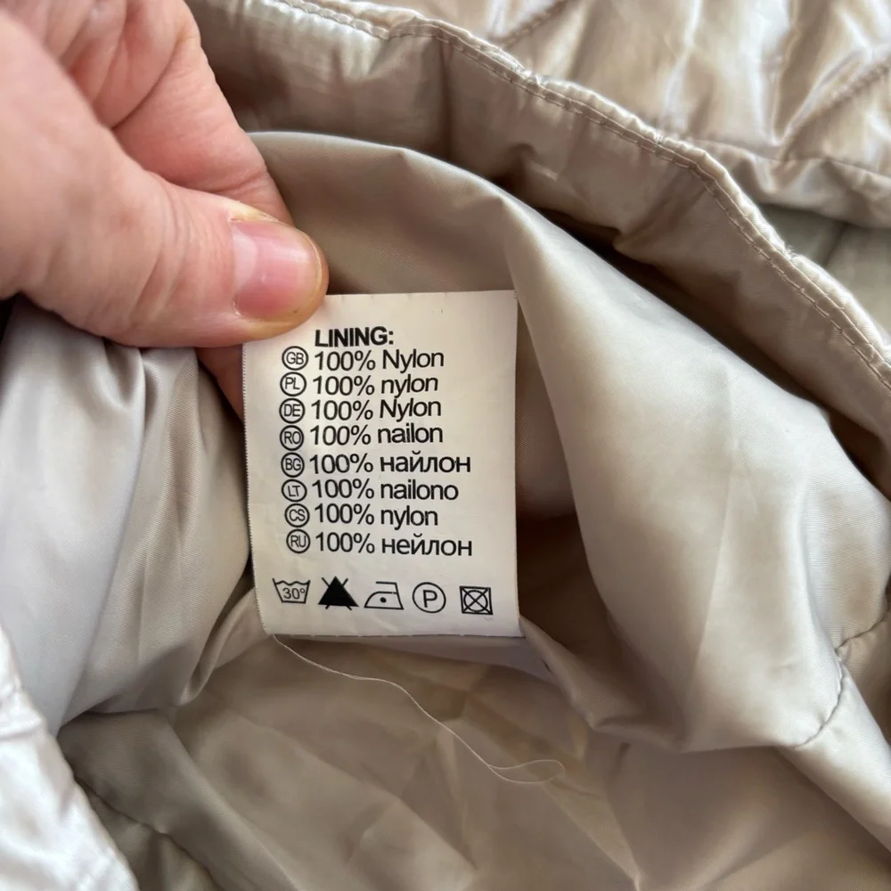 Women's Quilted Hooded Jacket Beige zip removable hood‎ size Small lightweight